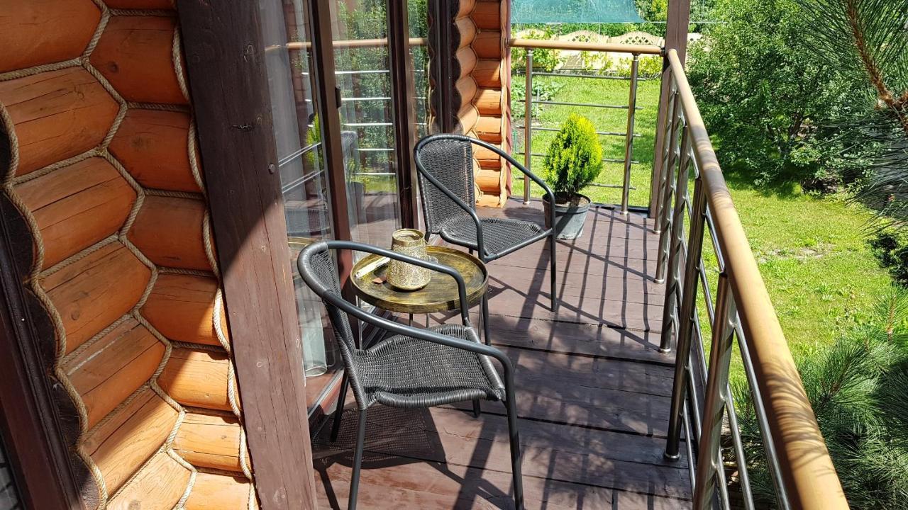 Luxury Apartments With Pool And Sauna In The Villa Çernivtsi Dış mekan fotoğraf
