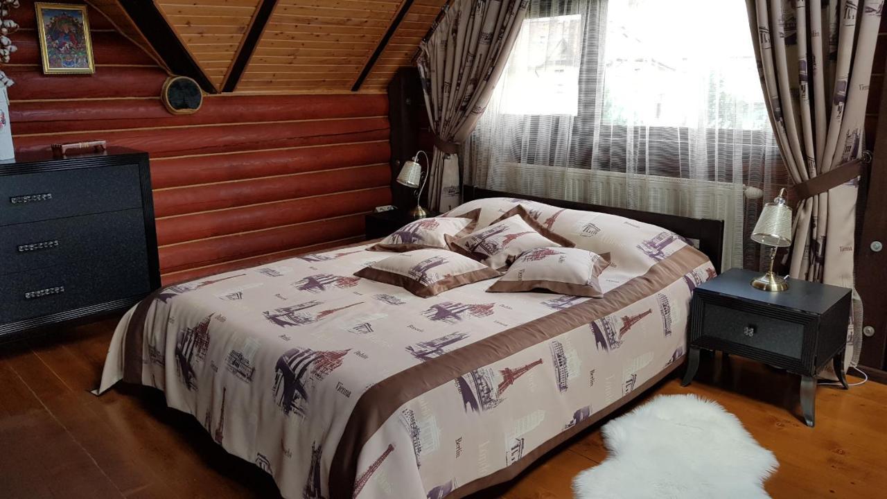 Luxury Apartments With Pool And Sauna In The Villa Çernivtsi Dış mekan fotoğraf